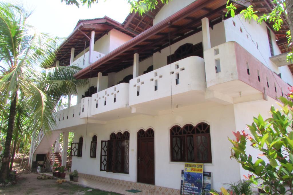 Rainbow Guest House Mirissa Εξωτερικό φωτογραφία